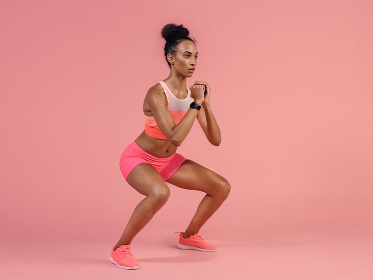 Banded Squats: Benefits and 9 Ways to Do Them