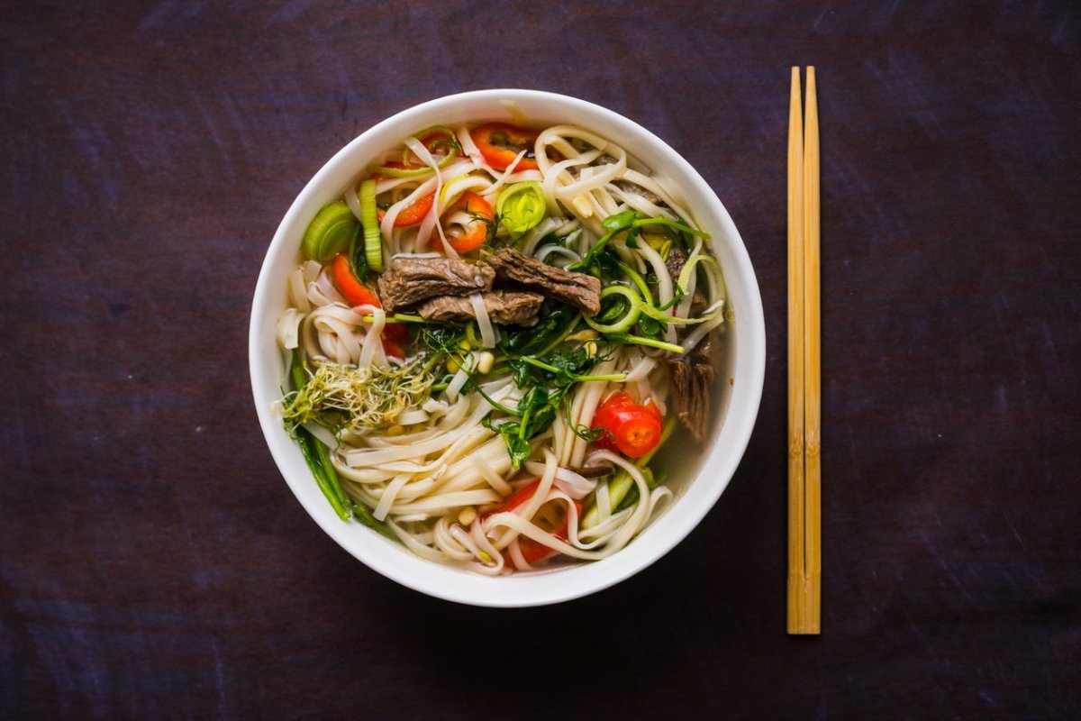 What Is Pho, and Is It Healthy? Benefits and Downsides